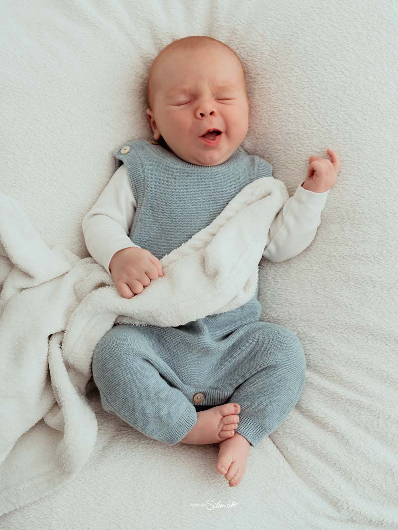 babyshooting hannover-babyfotografin hannover-newbornshooting-neugeborenenshooting-babyfotoshooting-babyfotograf wunstorf-babyfotos hannover-familienfotografin hannover-familienfotografie-hannover-fotostudio wunstorf-familienfotoshooting hannover-familienfotos-familienshooting-fotoshooting-wunstorf-kreativnus-schmidt-fotografie
