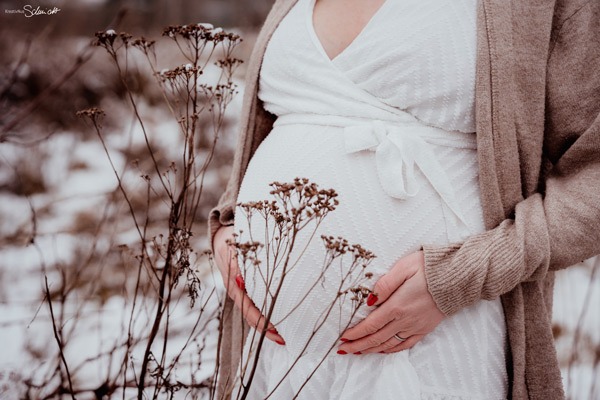 babybauch-shooting-hannover-familienshooting-fotograf-wunstorf-babybauchshooting-region hannover-outdoor